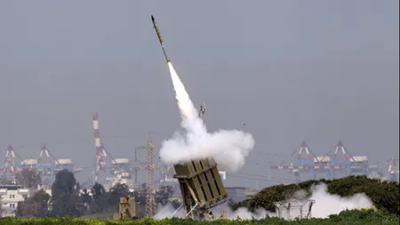 Confruntări între poliţia israeliană şi palestinieni pe Esplanada Moscheilor