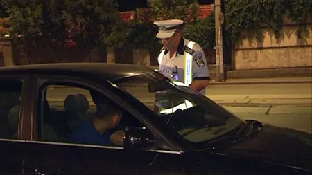 Un bărbat a fugit din arest ca să-şi bată fosta iubită. A fost prins de poliţişti în timpul unei razii