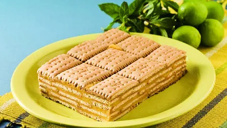 REŢETA ZILEI: Lămâiţă cu biscuiţi