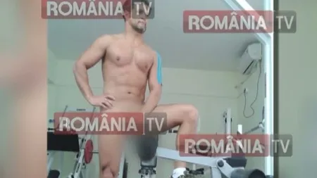 Comisarul porno şi-a dat şefii şi conducerea Administraţiei Penitenciarelor în judecată