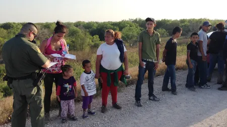Aproximativ 83 de imigranţi deportaţi din SUA, asasinaţi la revenirea în ţări din America Centrală