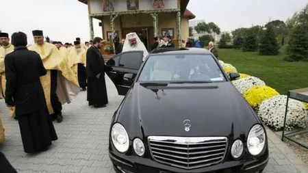 Arhiepiscopia Romano-Catolică: Nu cerem COLOANĂ OFICIALĂ nici la VIZITE de la VATICAN. Ce spune Patriarhia