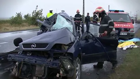 Informaţii sfâşietoare în cazul accidentului cu 4 morţi din Vrancea. Fata abia se măritase şi era însărcinată