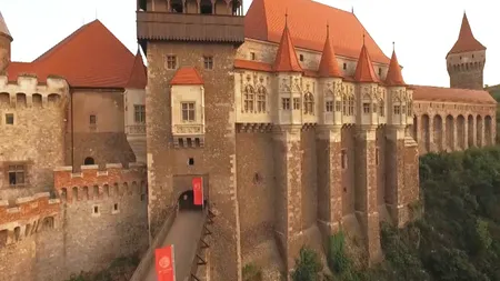 MASTERCHEF LIVE VIDEO. Cavalerii Masterchef se luptă într-un castel medieval