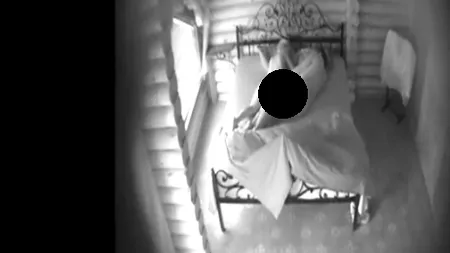 Scandal sexual la nivel înalt. Un fost premier, filmat ipostaze intime cu o jurnalistă VIDEO