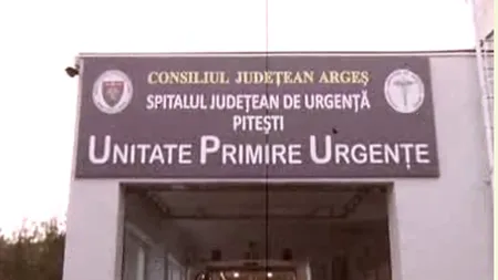 Scene de GROAZĂ în parc. Un tânăr a fost ÎNJUNGHIAT de tatăl unui amic VIDEO