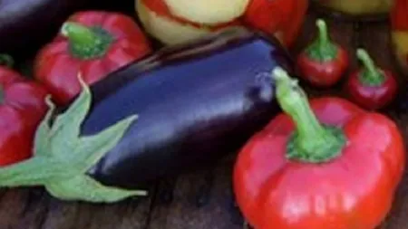 Reţeta zilei: Gogoşari umpluţi cu vinete