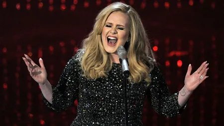 Adele a bătut un nou record cu piesa Hello: Un milion de descărcări în SUA