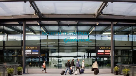 Francezul arestat pe un aeroport din Londra avea la el o carabină şi un briceag