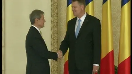 Cioloş a preluat OFICIAL funcţia de premier. Iohannis: Nu voi încerca să IMPUN Guvernului ce şi cum să facă. UPDATE