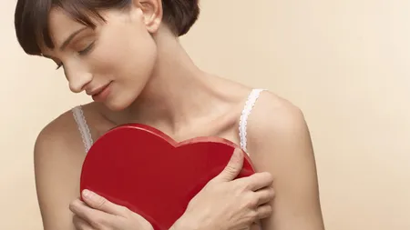 Poezii de dragoste. Cele mai frumoase cuvinte, pentru persoanele iubite