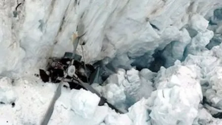 Elicopter prăbuşit pe un gheţar: 7 morţi