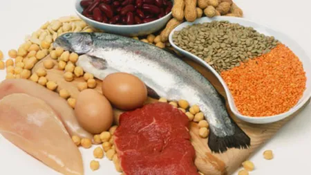 Câte proteine trebuie să mănânci zilnic ca să slăbeşti