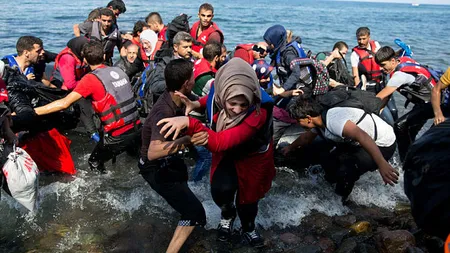 Comisia Europeană recunoaşte că refugiaţii nu pot fi obligaţi să se stabilească într-o anumită ţară