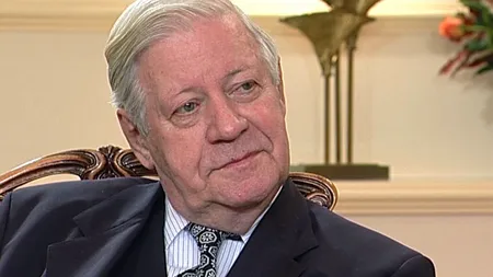 Fostul cancelar german Helmut Schmidt a murit