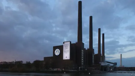 DIESELGATE. Volkswagen reduce cheltuielile de capital cu 30 la sută din cauza scandalului emisiilor