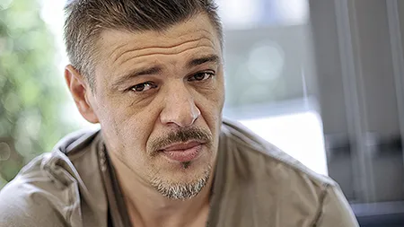 DIVORŢUL finalului de an. El s-a afişat deja cu AMANTA, o cunoscută vedetă TV