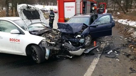 Accident grav în Iaşi. O maşină a luat foc VIDEO