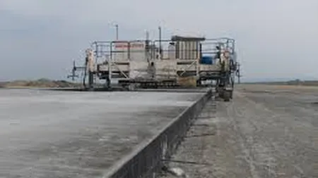 Lucrările de la Aeroportul de la Ghimbav, întârziate din cauza castorilor