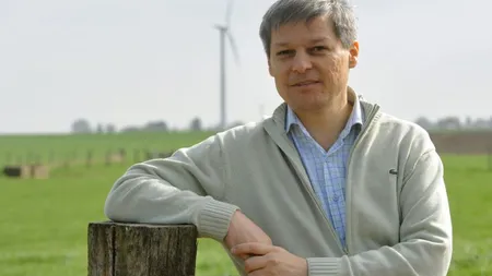 Familia lui Dacian Cioloş. Cum arată casa fratelui premierului, dintr-o comună din Satu Mare