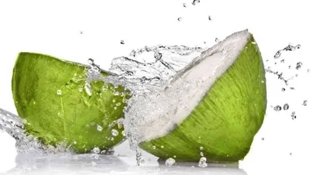 A luat două linguri de ulei de cocos pe zi, timp de o lună. Iată ce i s-a întâmplat!