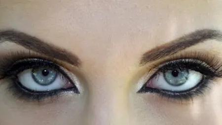 11 greşeli pe care le faci cu dermatograful