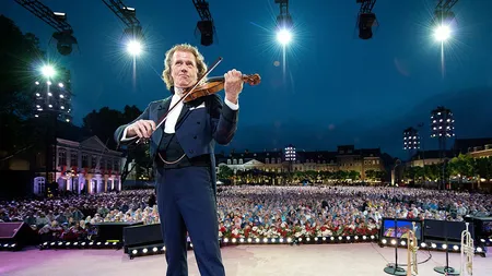 Andre Rieu vine şi în 2016 la Bucureşti. Biletele se pun de marţi în vânzare, vezi preţurile.