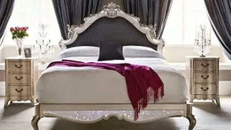 Ce cadouri primesc bogaţii lumii de Crăciun. Mobila cu DIAMANTE, o posibilă idee VIDEO