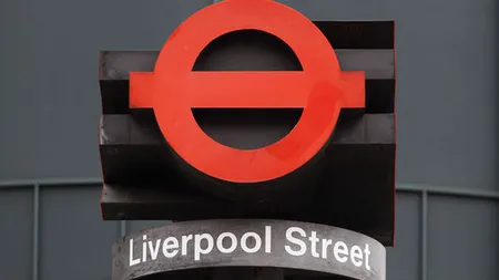 Panică la Londra: Staţia Liverpool Street a fost evacuată de urgenţă