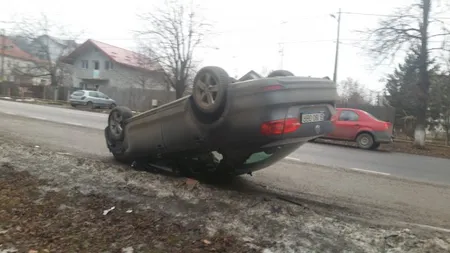 Accident grav în Bucium. Două persoane au ajuns la spital VIDEO