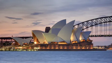 Alertă la Opera din Sydney. Poliţia a încercuit instituţia timp de o oră