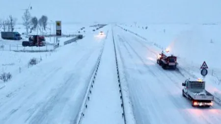 Traficul îngreunat pe autostrada Bucureşti-Piteşti, după ce un TIR a rămas blocat în mijlocul şoselei