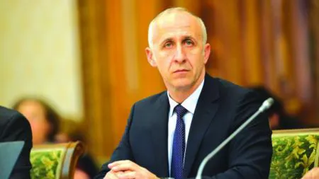 Ministrul Transporturilor, Dan Costescu: Corpul de control face verificări la TAROM
