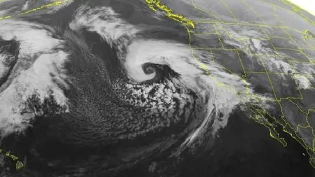 Prima mare furtună provocată în 2016 de El Nino afectează California VIDEO