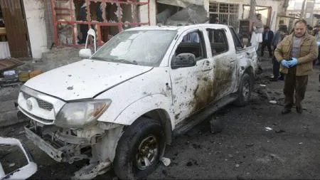 Atentat sinucigaş în centrul oraşului Kabul. Ţinţa: un restaurant francez. Doi morţi şi 15 răniţi UPDATE