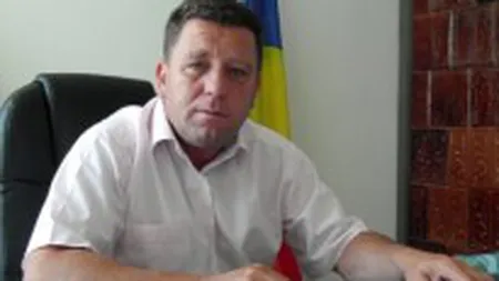Vânătorul care l-a împuşcat pe primarul din Olt, tatăl unui copil împuşcat accidental în 2009