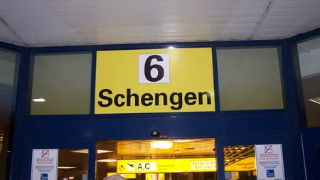 CRIZA IMIGRANŢILOR schimbă protocolul în spaţiul Schengen. Mesajul transmis Comisiei Europene