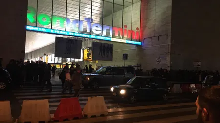 Panică la Roma. Gara Termini, ÎNCHISĂ din cauza unui bărbat înarmat. Ce au descoperit poliţiştii