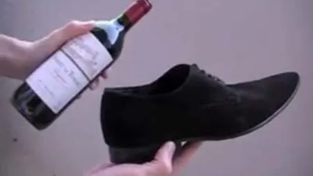 Poţi să deschizi o sticlă de vin fără un tirbuşon?
