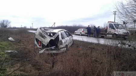 A urcat beat la volanul unei maşini furate, iar acum se zbate între viaţă şi moarte