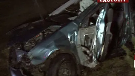 O maşină condusă de un minor, implicată într-un accident, în Suceava. Tânărul a MURIT