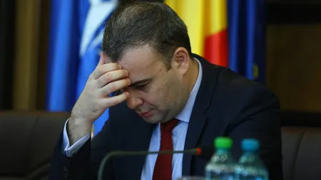 Fostul ministru al Finanţelor, Darius Vâlcov, rămâne sub CONTROL JUDICIAR