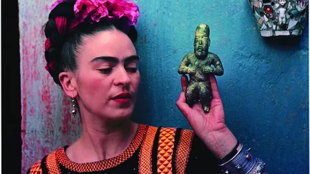 Femeia care a redefinit sex-appeal-ul: 7 lucruri pe care nu le ştiai despre Frida Kahlo
