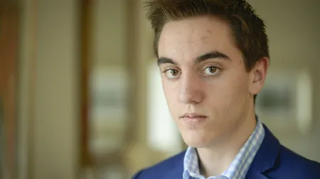Stereotipul politicianului UKIP, contrazis de şeful organizaţiei de tineret a formaţiunii, provine din România