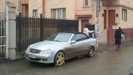 Maşina unui deputat din Iaşi, blocată de Poliţia Locală: 