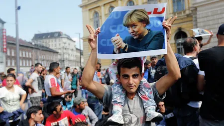 Angela Merkel, despre criza refugiaţilor: Putem depăși această provocare doar împreună