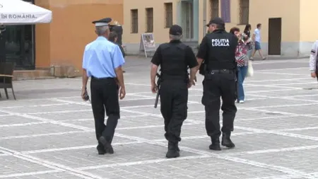 Şef din Poliţia Braşov, acuzat că intră în camerele de cămin ale studentelor