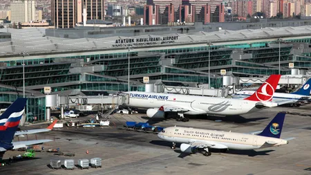 Un refugiat sirian, reţinut de mai bine de un an pe aeroportul din Istanbul FOTO