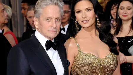 Michael Douglas şi Catherine Zeta-Jones, în vacanţă la schi