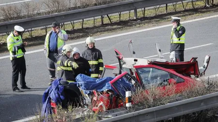 Trei românii implicaţi în accidentul din Cehia, în stare critică. Medicii sunt rezervaţi. Patru au murit marţi seară